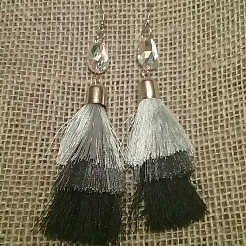 SPECIAL $15 NEW EARRING TASSEL  GRAY 3 COLORS